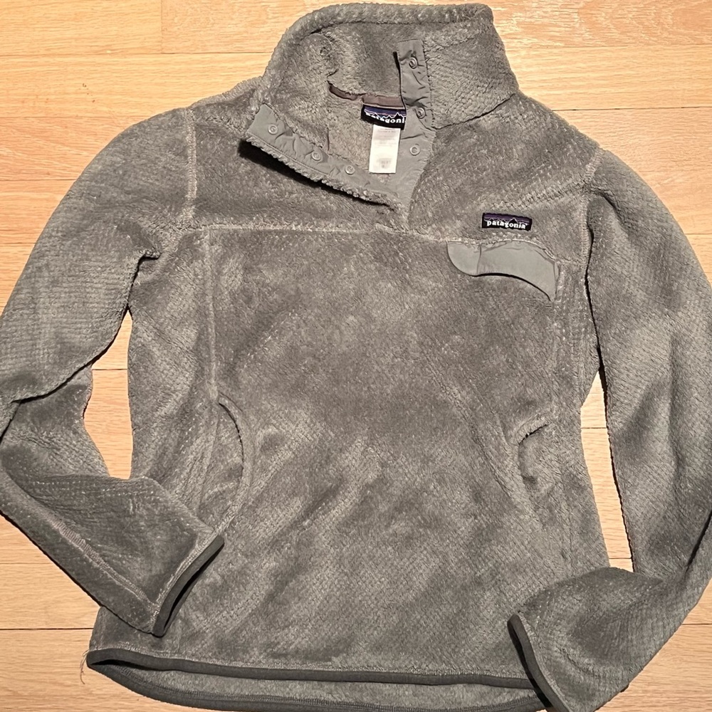 Patagonia Gray Women's Snap-T Fleece Pullover